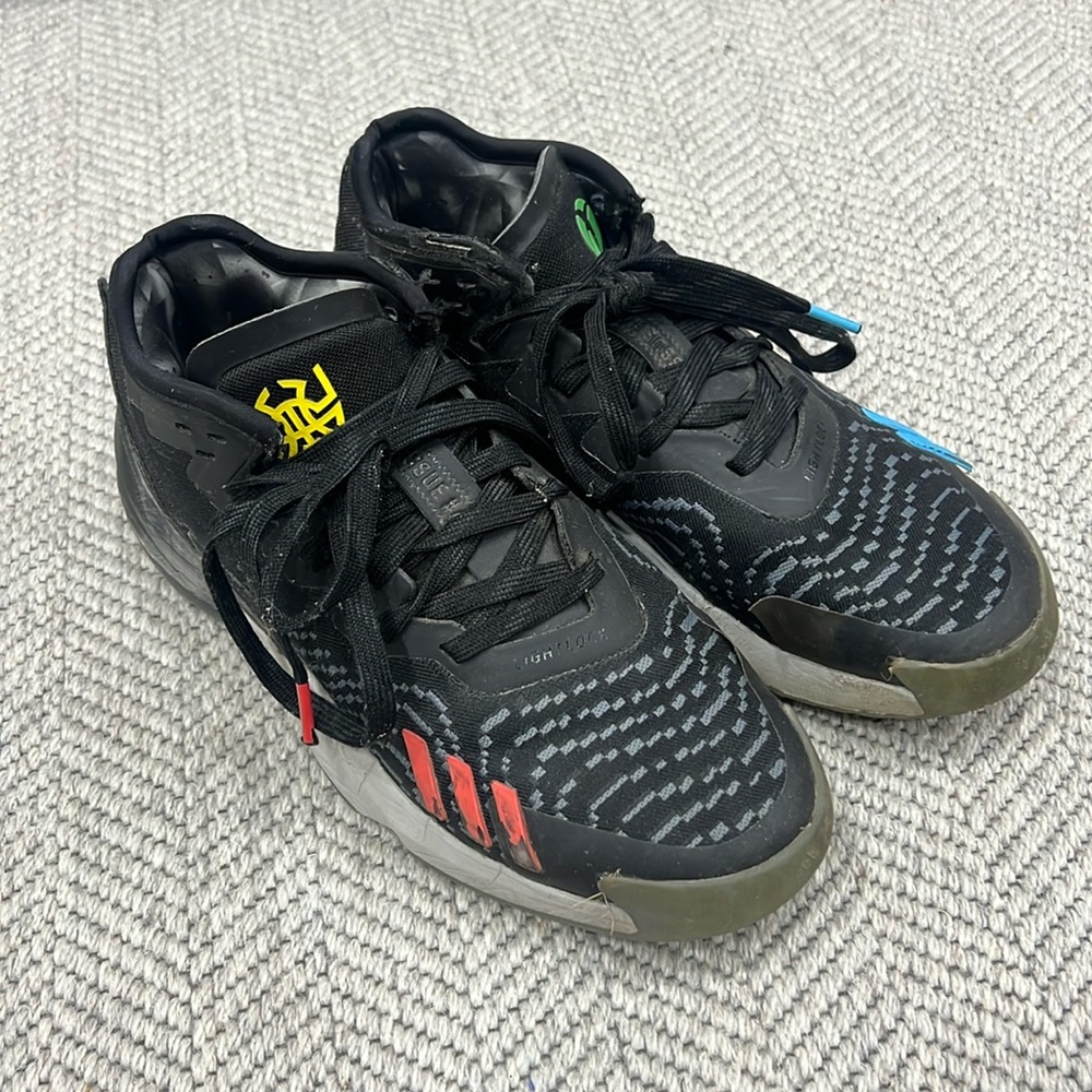 Men’s Adidas shoes